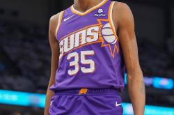 爱游戏体育首页-美媒：多伦多猛龙与快船加入战局，杜兰特争夺战再生波澜