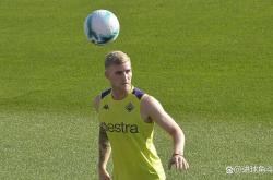 爱游戏体育下载-瓦伦蒂尼再赴维罗纳，这次租约藏着买断钩子