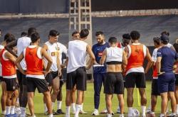 爱游戏体育网址-西甲 奥萨苏纳 VS 巴伦西亚