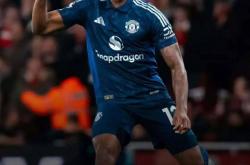 爱游戏体育-曼联“炸弹小队”土崩瓦解，滕哈格的印记越来越少了！