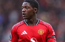 爱游戏体育首页-曼联或批准梅努租借那不勒斯，前提不设买断条款