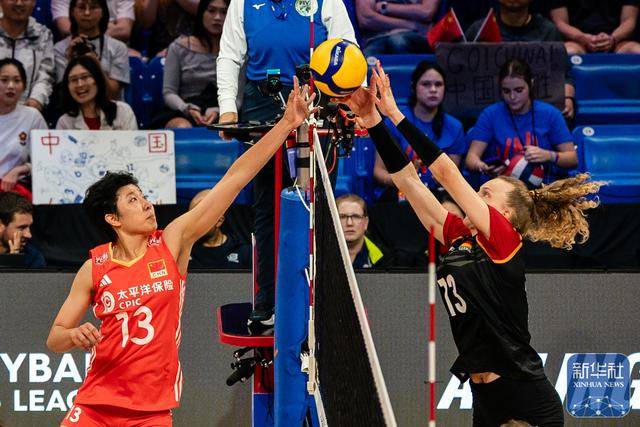 世界女排联赛(阿灵顿站):中国队胜德国队