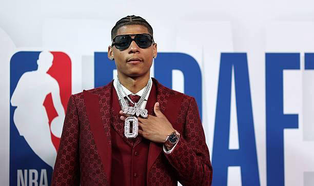 新奥尔良鹈鹕选秀操作引发疑虑