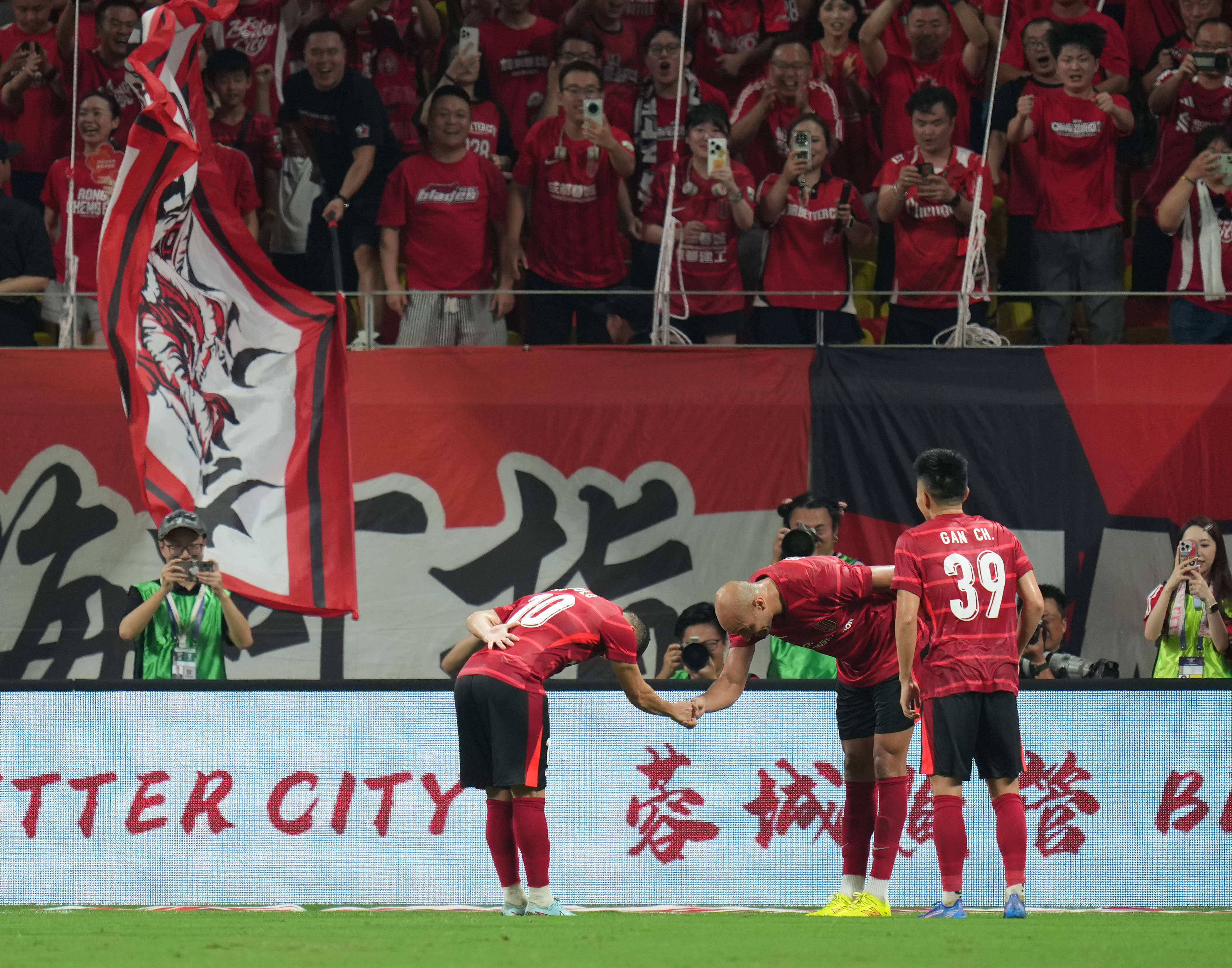 （体育）足球——亚冠精英联赛附加赛：成都蓉城队胜曼谷联队