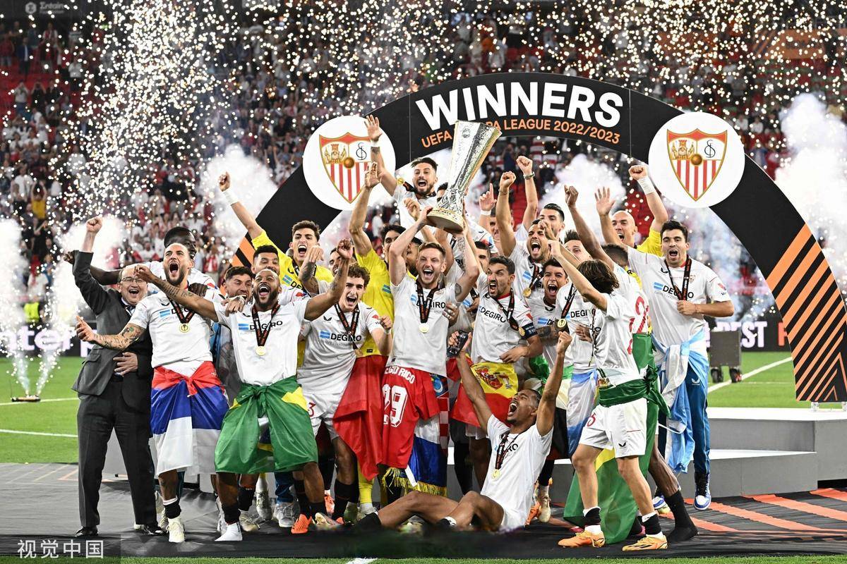 西甲保级生死战！塞维利亚主场能否击退赫塔菲的客场铁军？