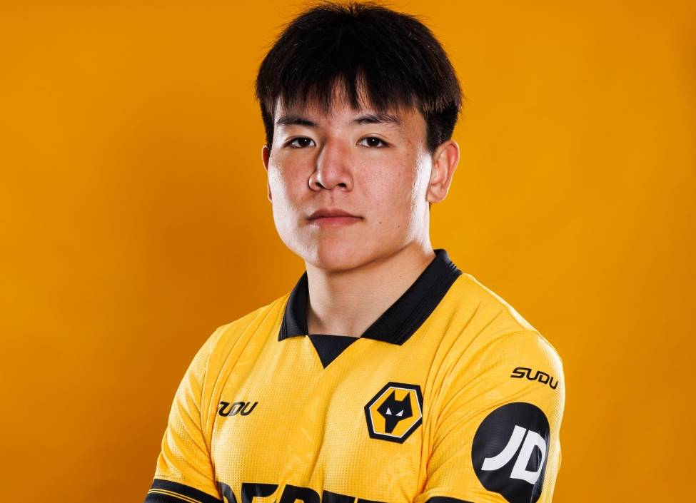 3-4！徐彬狼队首秀无缘开门红，11次抢断惊艳全场，逼抢造首球难救主